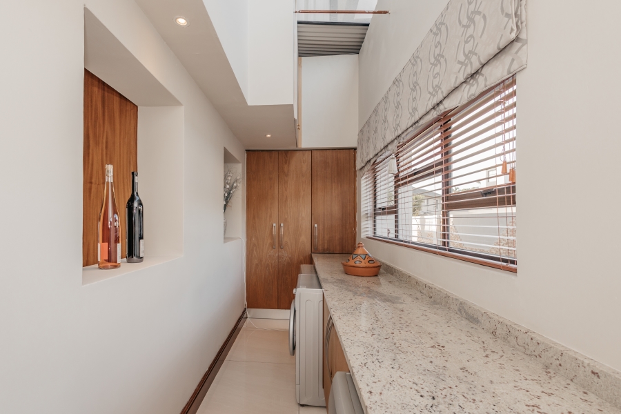 4 Bedroom Property for Sale in Baronetcy Estate Western Cape